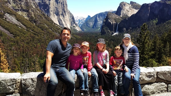 Best Things to Do in Fresno California Dustin Heiner family in Yosemite