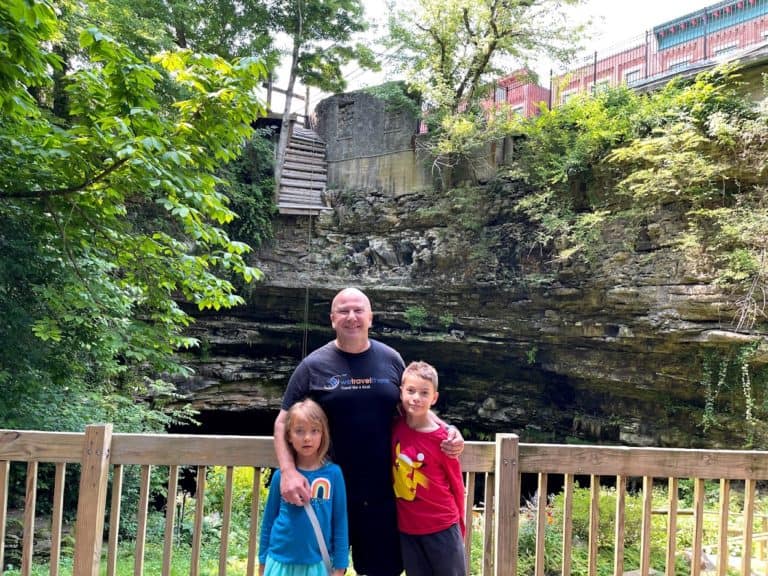 Hidden River Cave, Kentucky Down Under & Farmwald's Bakery in Horse