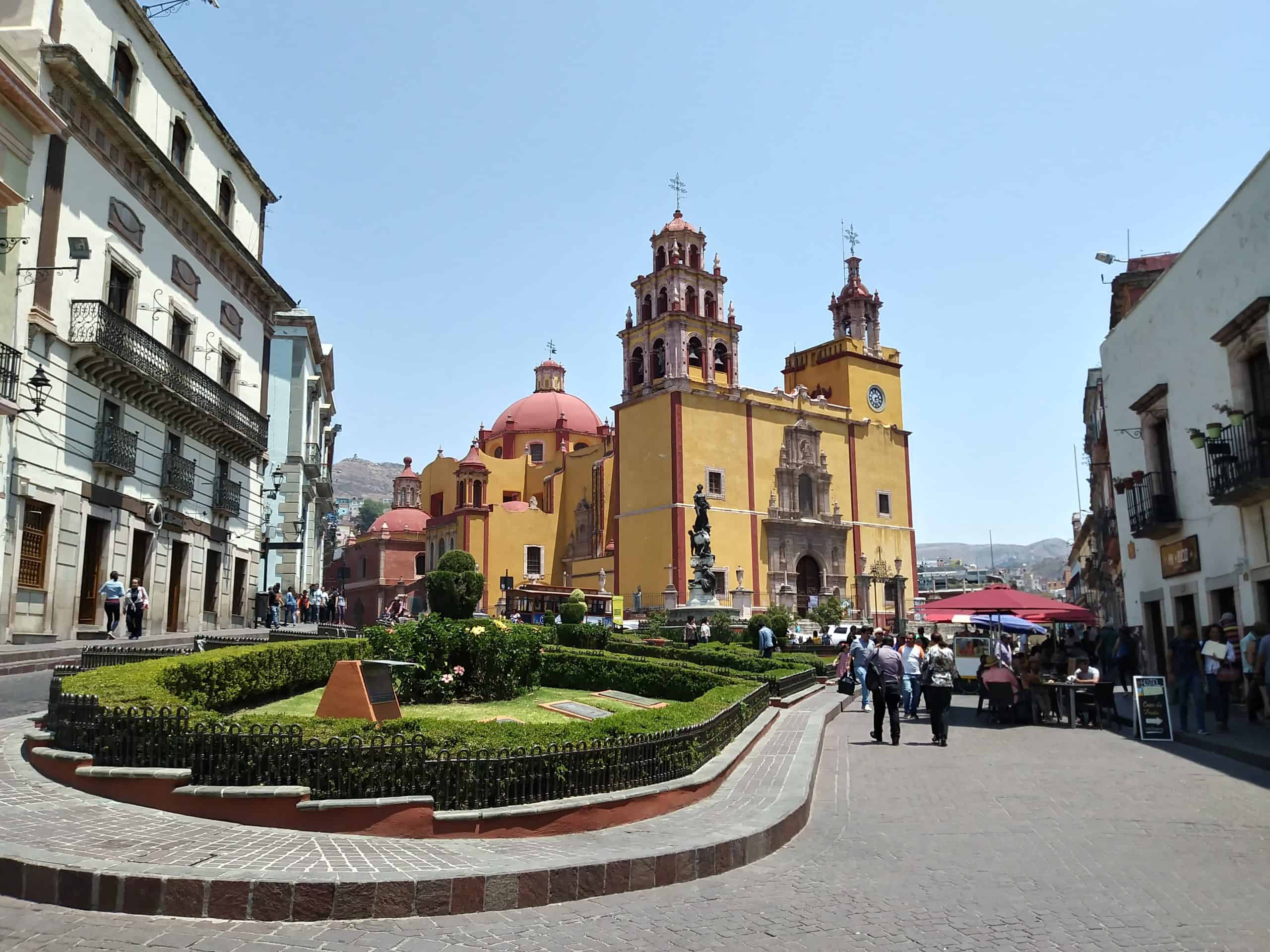 Best things to do in Guanajuato Mexico Tim Leffel Parroquia de Basílica Colegiata de Nuestra Señora de Guanajuato