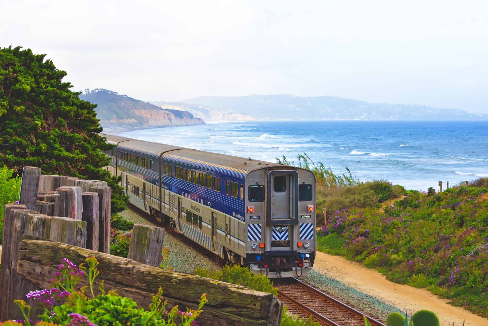 Best things to do in San Diego California - David Kelly - Amtrak Pacific Surfliner by Hari Panicker on Unsplash
