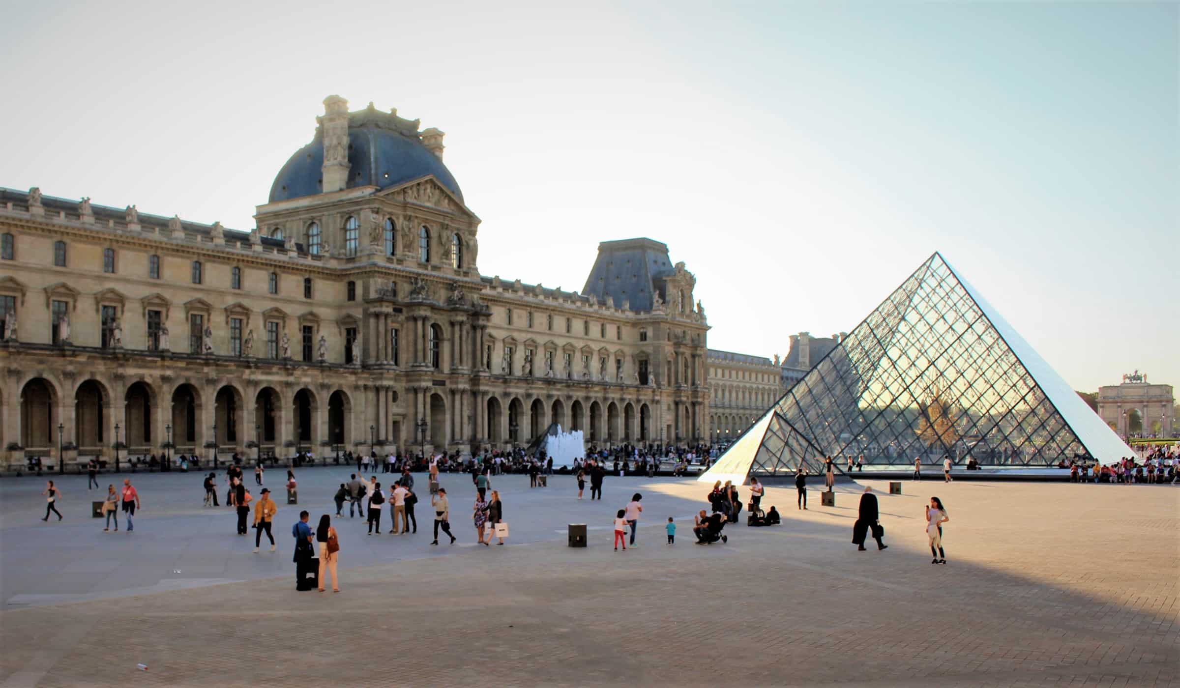 Best things to do in Paris France - Nikki Wang - Louvre