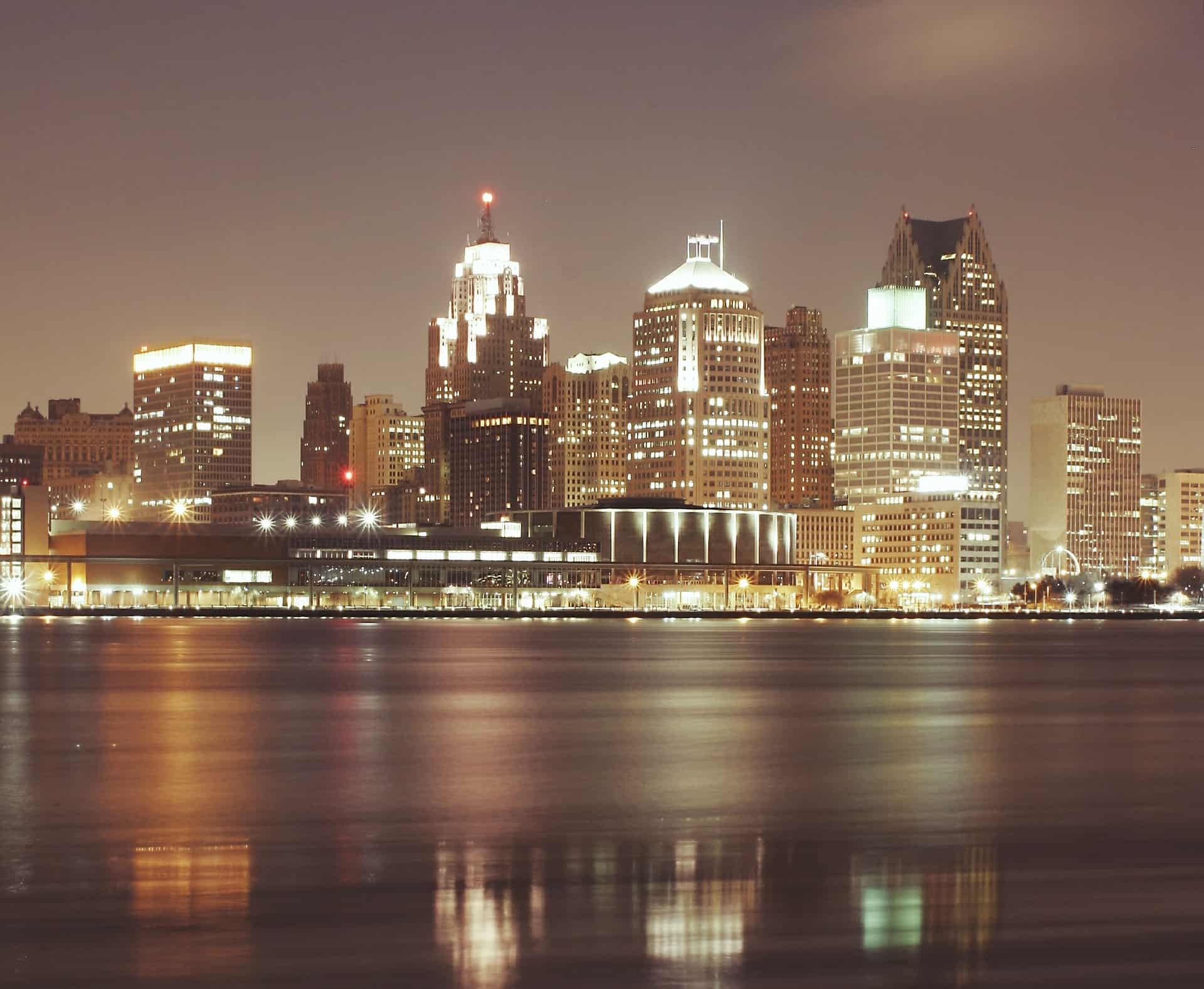 Best things to do in Detroit Michigan Andy Hill detroit-406894_1920 LEEROY Agency on Pixabay