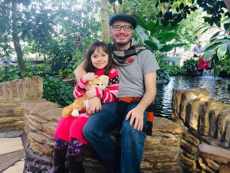Best things to do in Minneapolis Minnesota Jeremy Hance - St. Paul's Como Park Conservatory & Zoo with his daughter