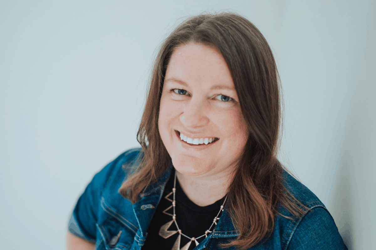 Best things to do in Colorado Springs Colorado - Carrie Smith Nicholson - 2019 headshot
