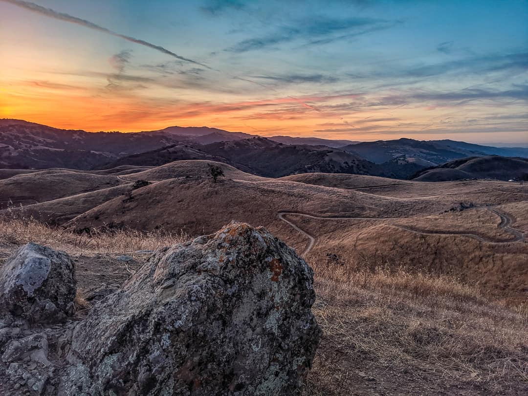 Best things to do in San Jose California - Cassie Kifer - Sierra Vista at dawn