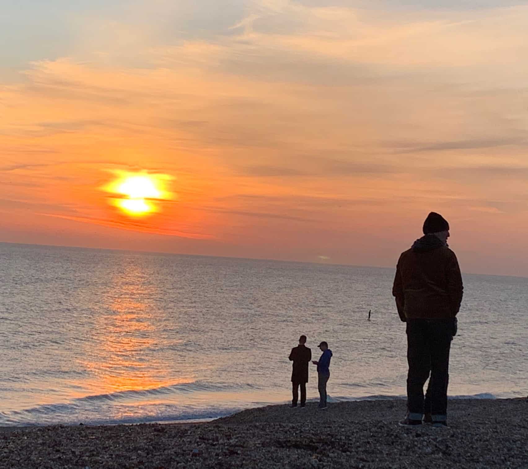 Best things to do in Brighton UK - Sara Darling - stroll along the beach at sunset