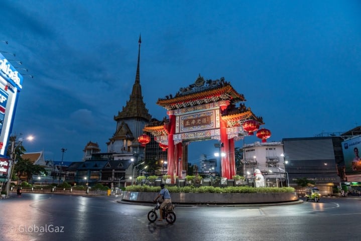 Best things to do in Bangkok Thailand - Ric Gazarian - gateway to Chinatown