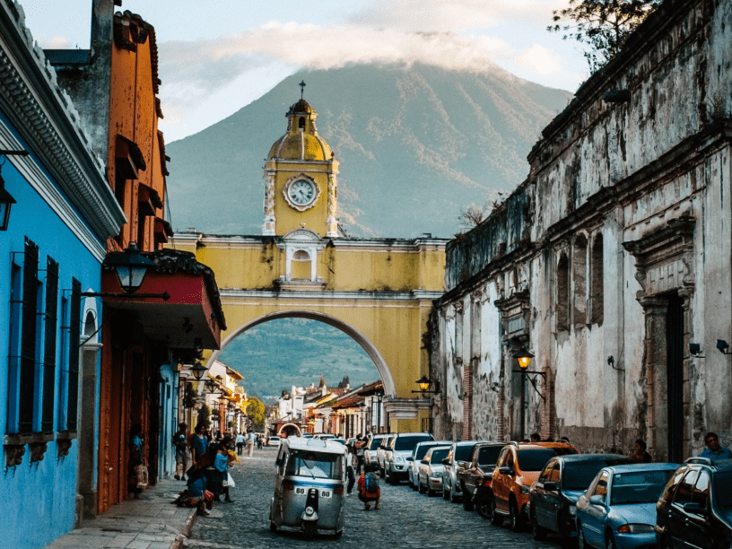 Best things to do in Antigua Guatemala - Katrina Julia - Santa Catalina Arch with Volcán de Agua by Parker Hilton on Unsplash v1