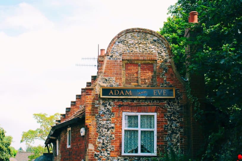 Best things to do in Norwich UK - James Hammond - Adam and Eve Pub by Matt Davey on Unsplash