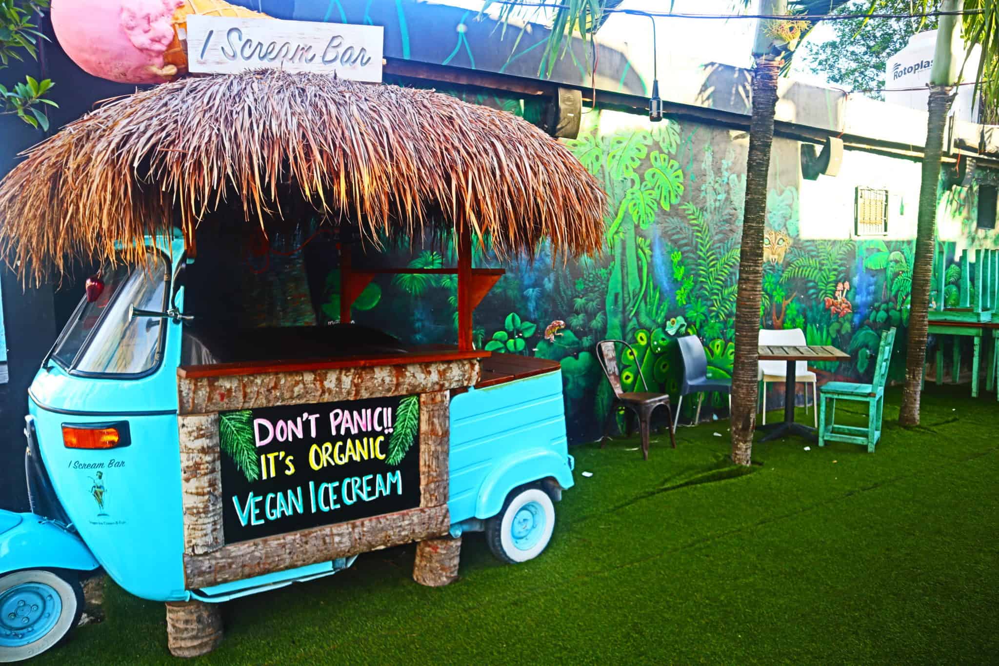 Bacalar Lagoon, Pirates Channel & Cenote Negro in Bacalar, Mexico We