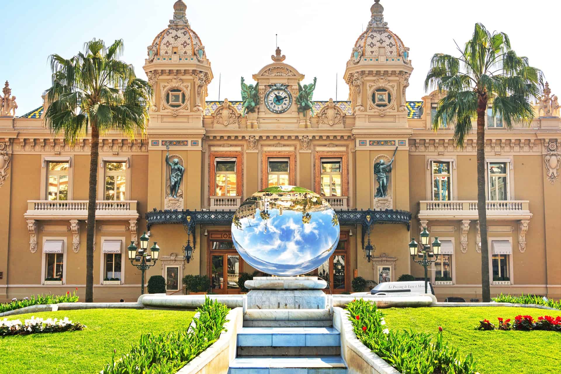 Best things to do in Monaco - AJ Saunders - Monte Carlo Casino by Ravi Tripathi on Unsplash