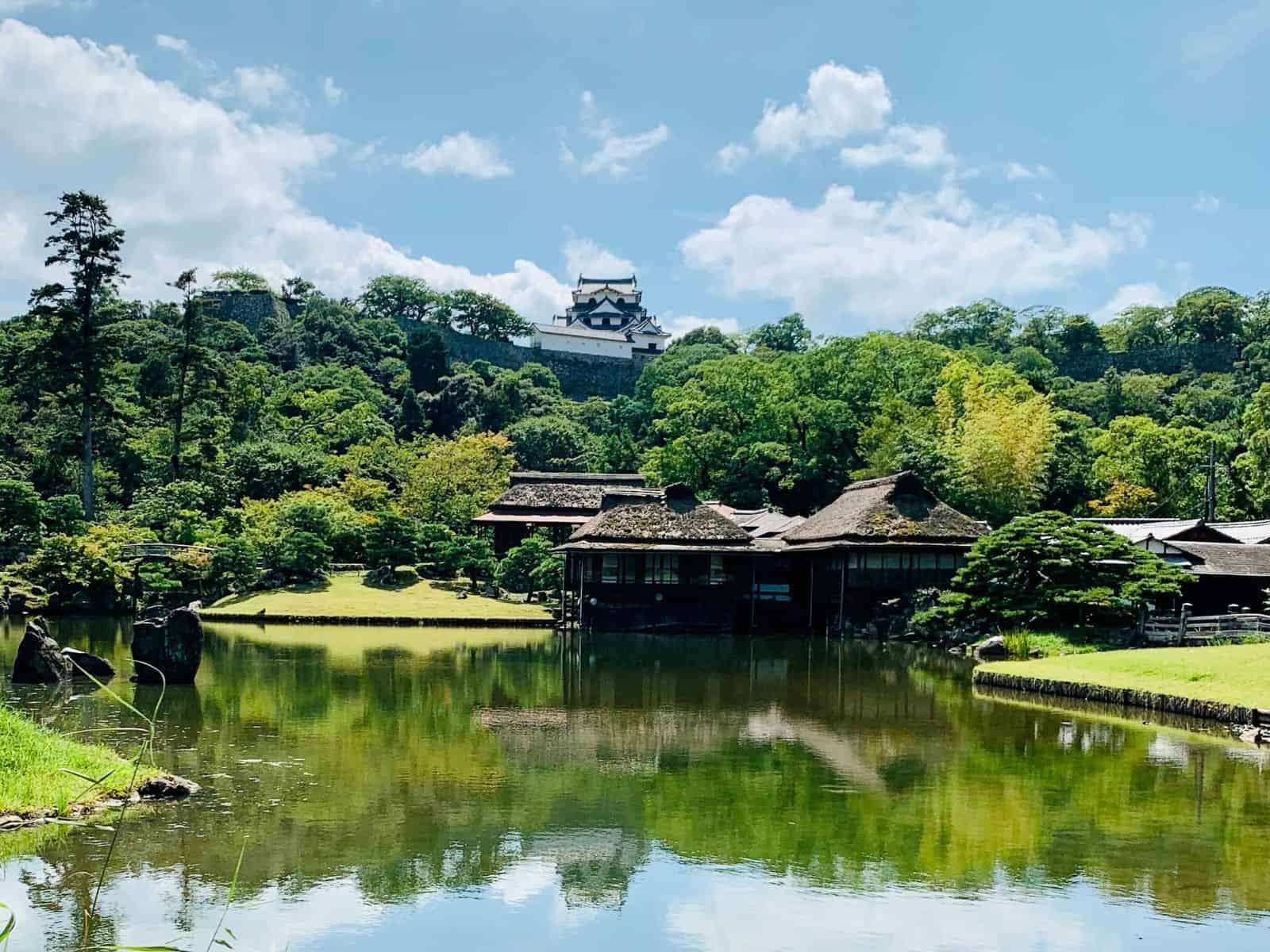 Best things to do in Hikone Japan - Miyuki Seguchi - Genkyuen Garden with Hikone Castle and tea house