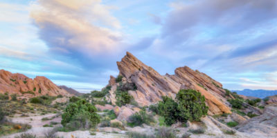 Best things to do in Santa Clarita California - Logan Allec - Vasquez Rocks at sunset