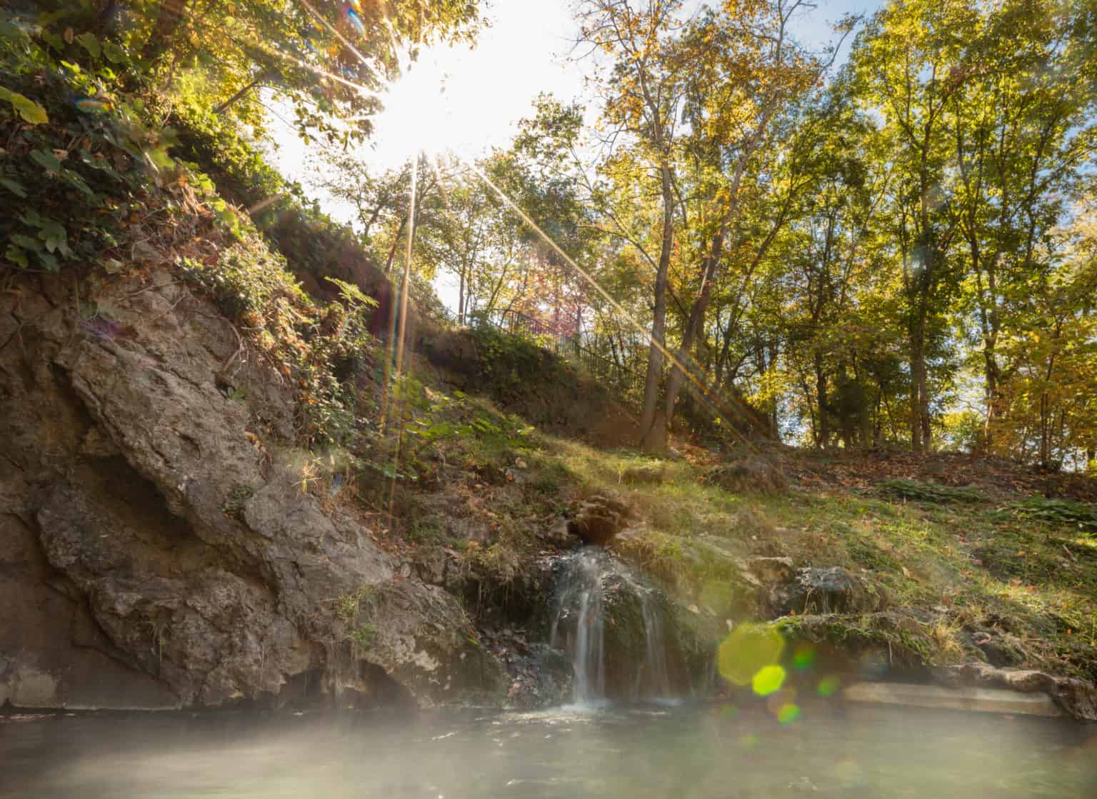 Thermal Baths, Tub Racing & Mid America Science Museum in Hot Springs, Arkansas We Travel There