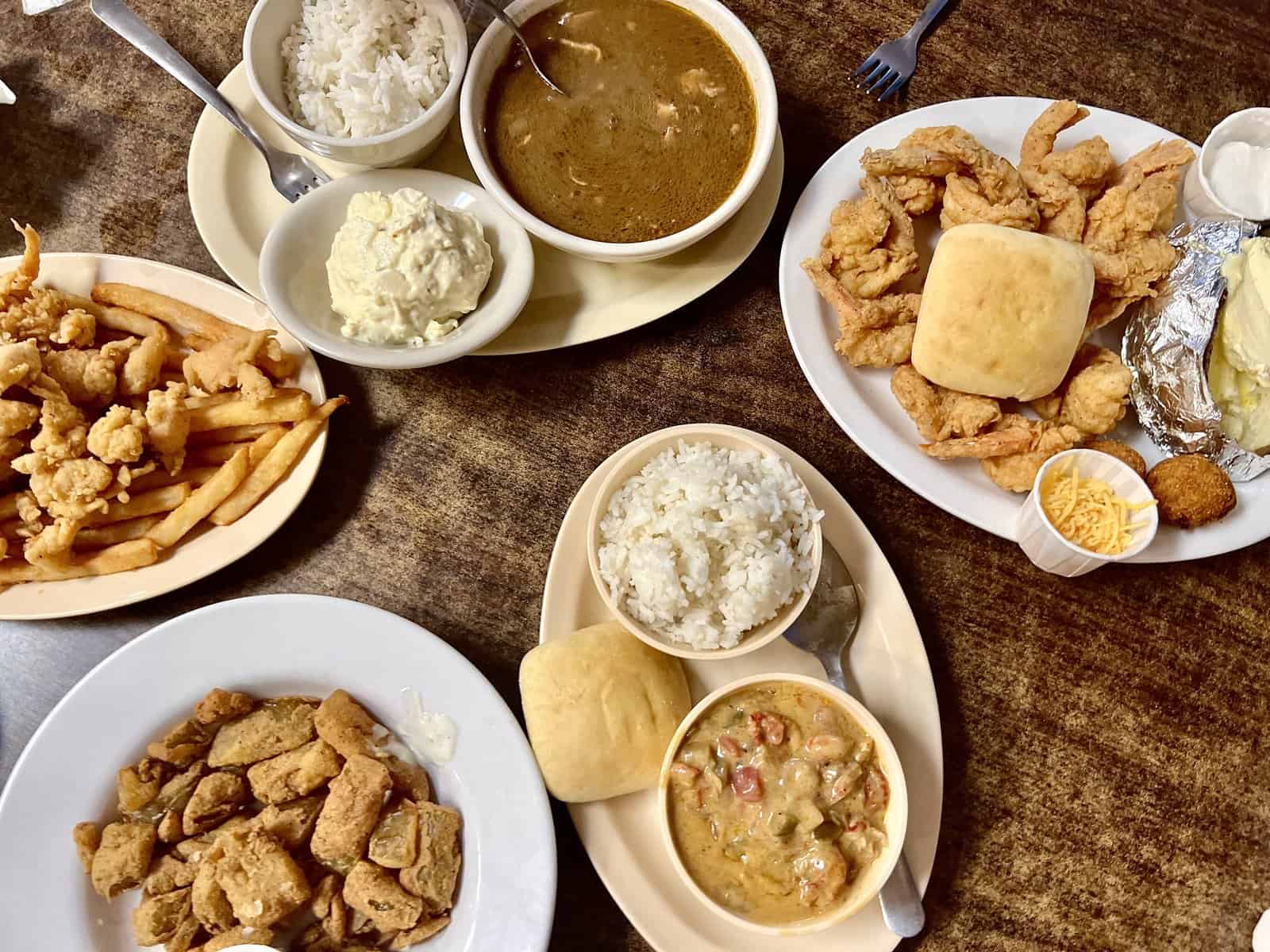 Best things to do in Lake Charles Louisiana - Shalisa Roland - Hollier's Cajun Kitchen by Kathryn Shea Duncan - Lake Charles CVB