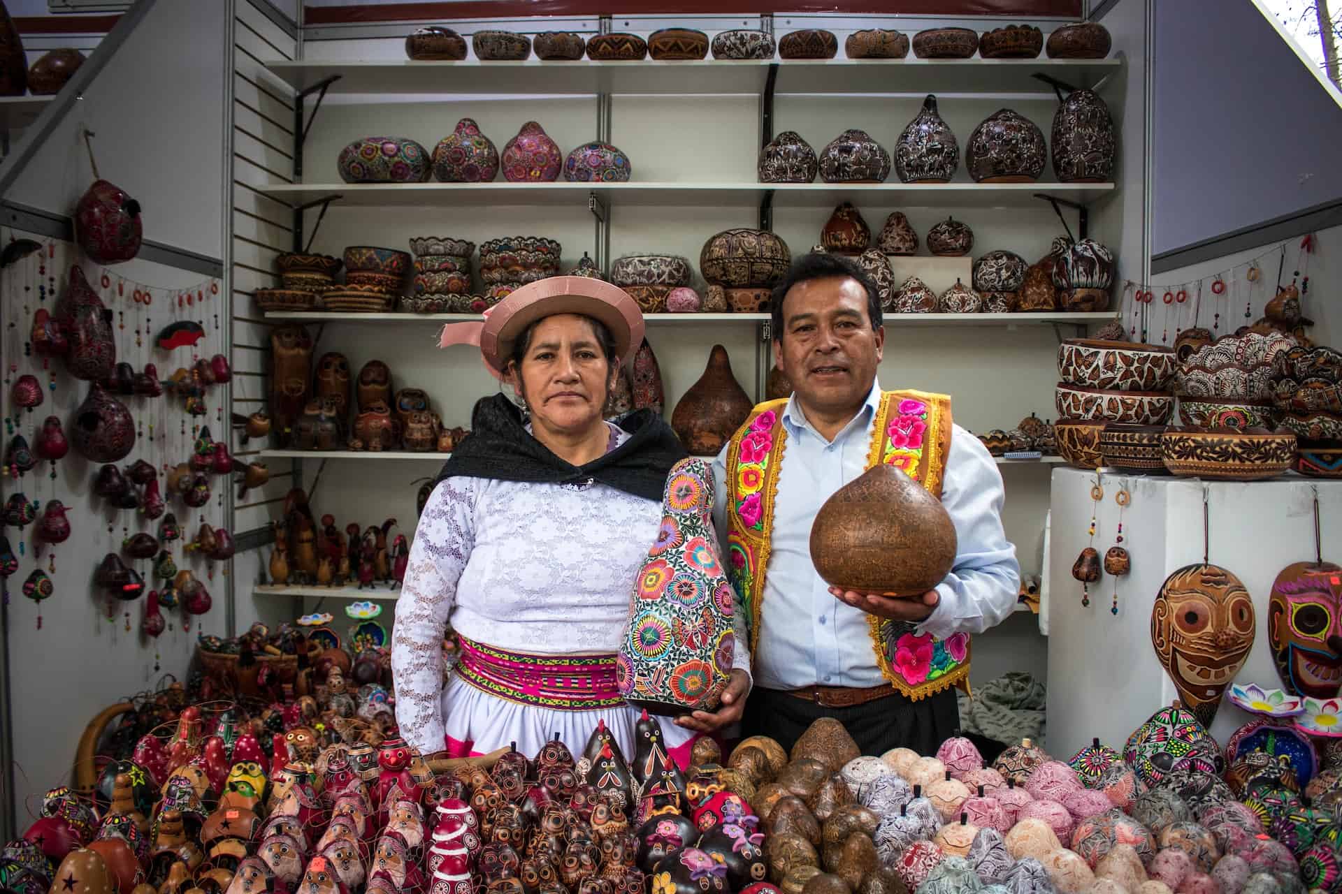 Best things to do in Lima Peru - Alex Hildebrandt - Local artisans by Diego Nuñez Berrospi on Unsplash