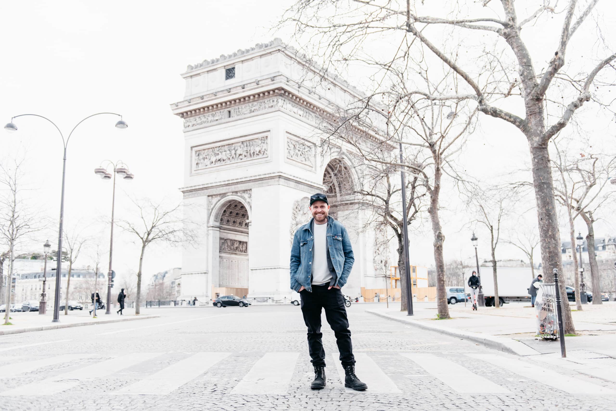 Best things to do in Paris France - Jay Swanson - Arc de Triomphe photo by My Paris Portraits