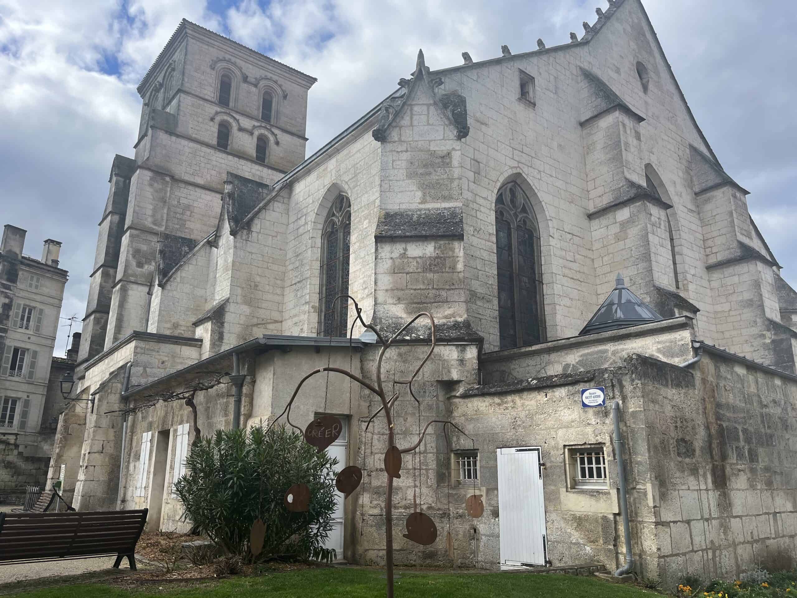 Best things to do in Angouleme France - Kylie Lang - Saint Andre Church
